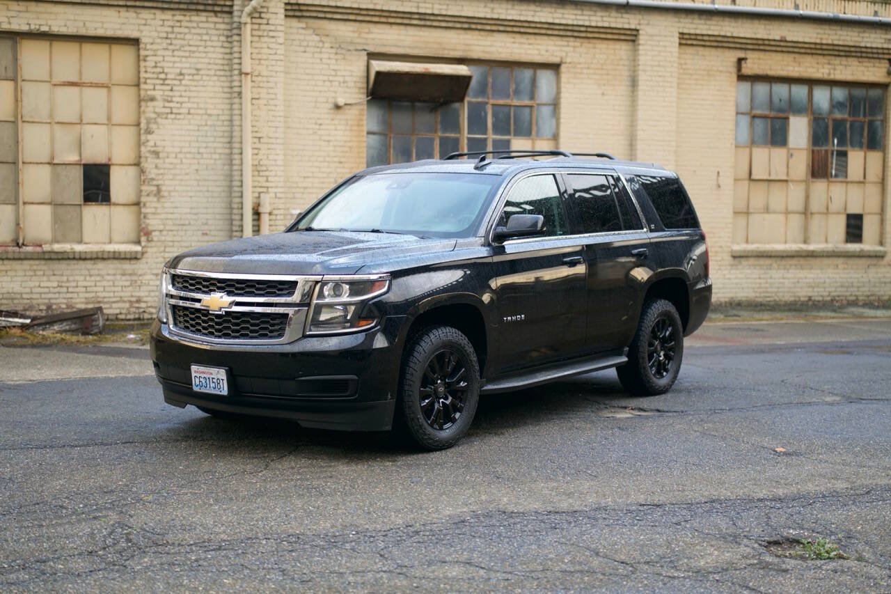 Used 2019 Chevrolet Tahoe LT AWD/4WD image 2