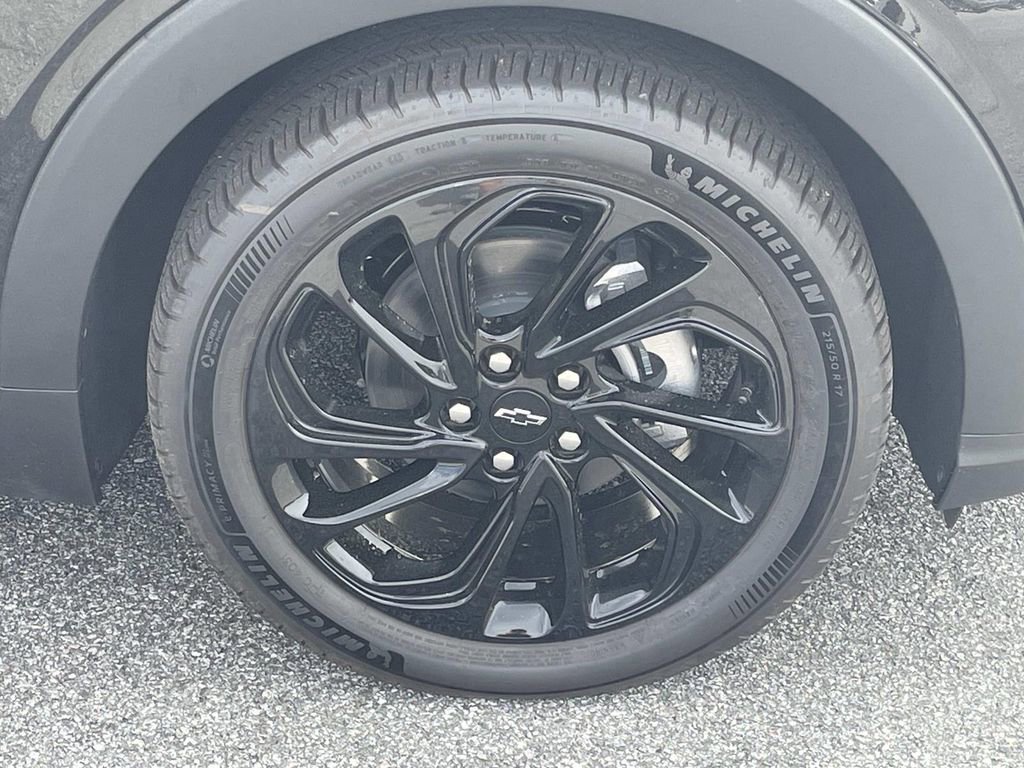 New 2027 Chevrolet Bolt RS w/ Technology Package FWD image 10
