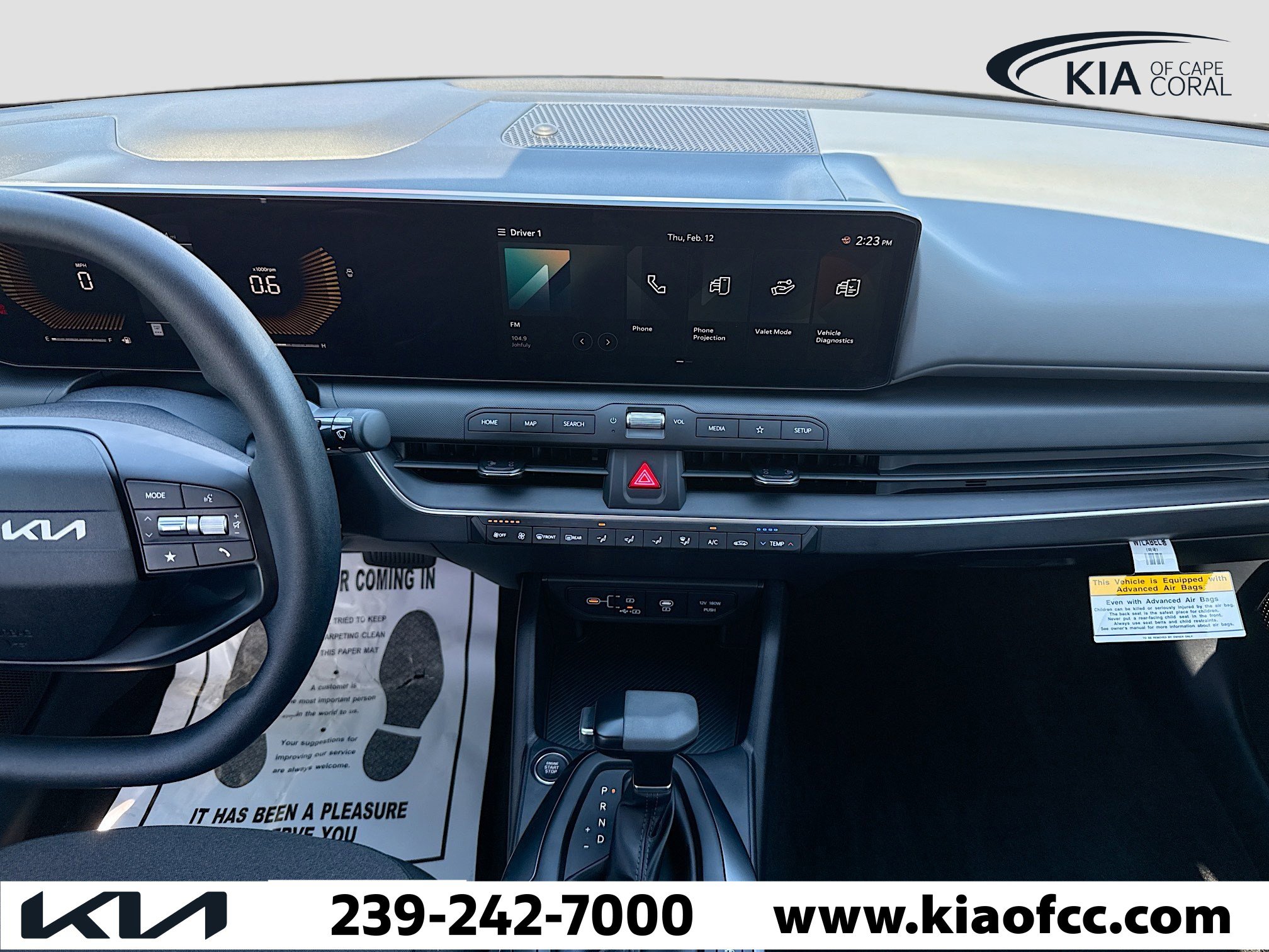 Used 2025 Kia K4 LXS image 18