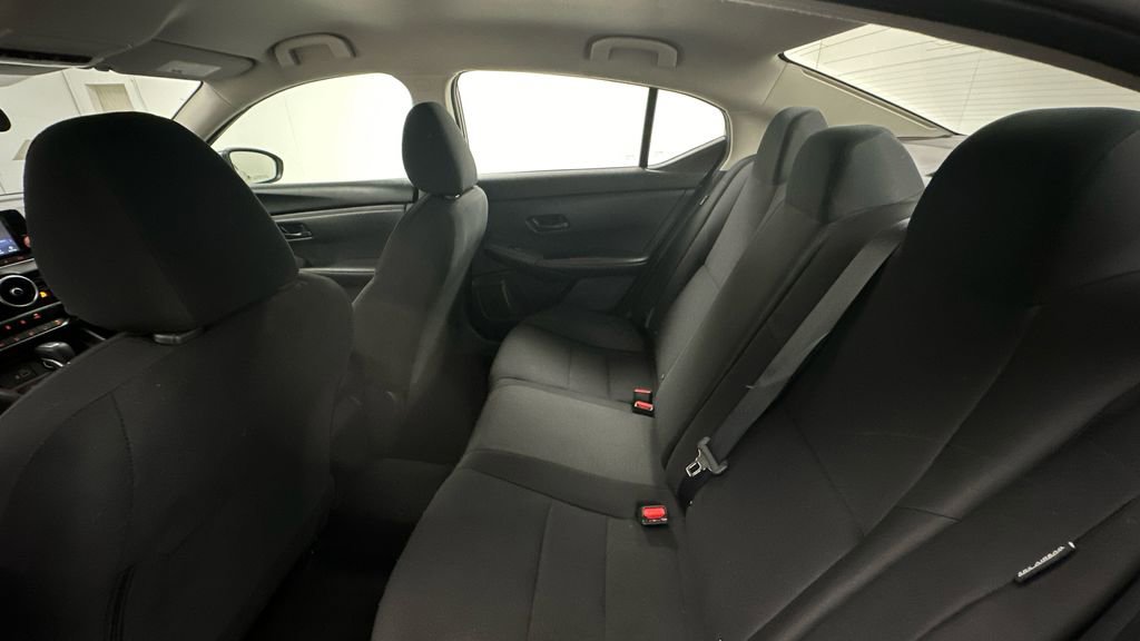 Used 2024 Nissan Sentra S image 10