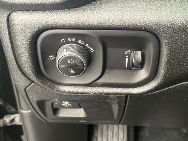 New 2026 RAM 1500 Express AWD/4WD image 25
