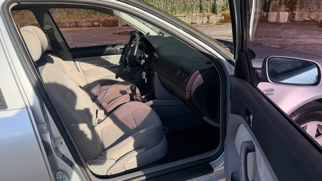 Used 2001 Volkswagen Golf GLS image 30