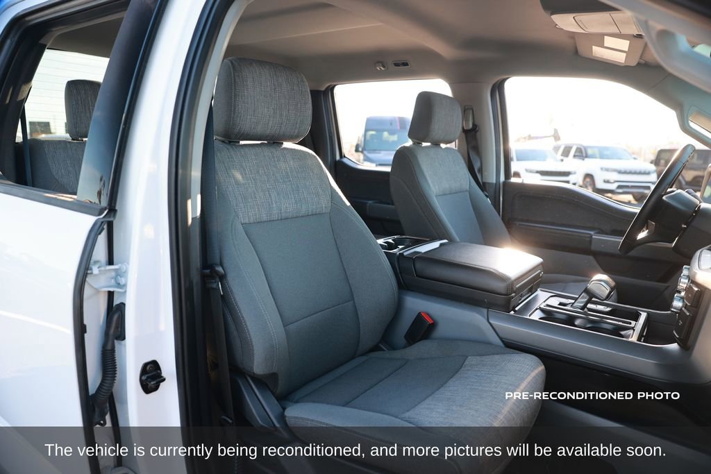 Used 2023 Ford F150 Lightning XLT image 15