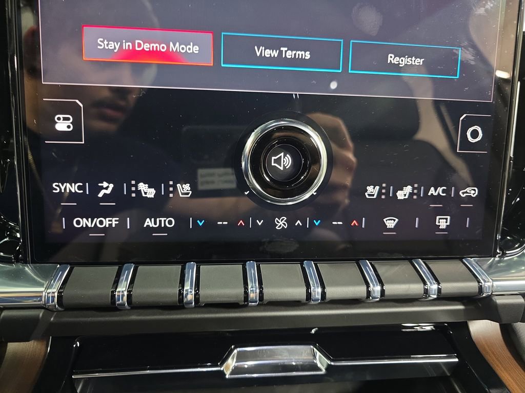 New 2026 GMC Yukon Denali w/ Denali Reserve Package image 21