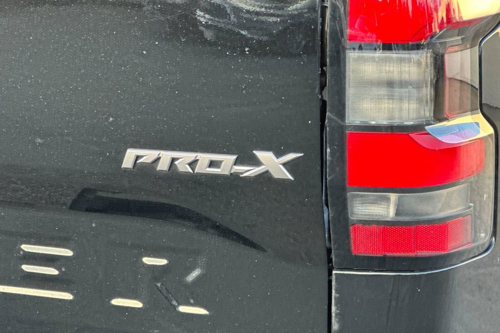 Used 2023 Nissan Frontier Pro-X w/ Pro-X Premium Package image 26