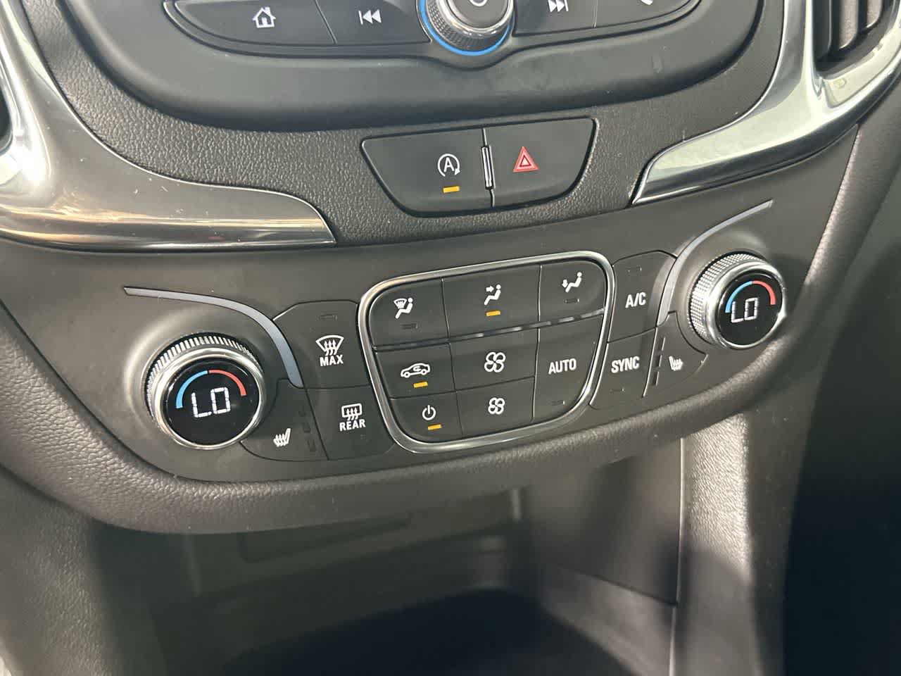 Used 2024 Chevrolet Equinox LT FWD image 13