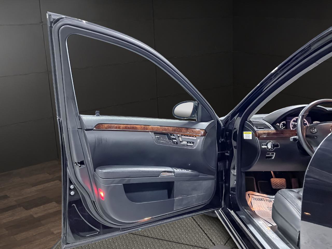 Used 2008 Mercedes-Benz S 550 4MATIC image 18