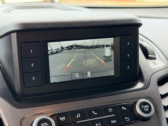 Used 2022 Ford Transit Connect XL image 3