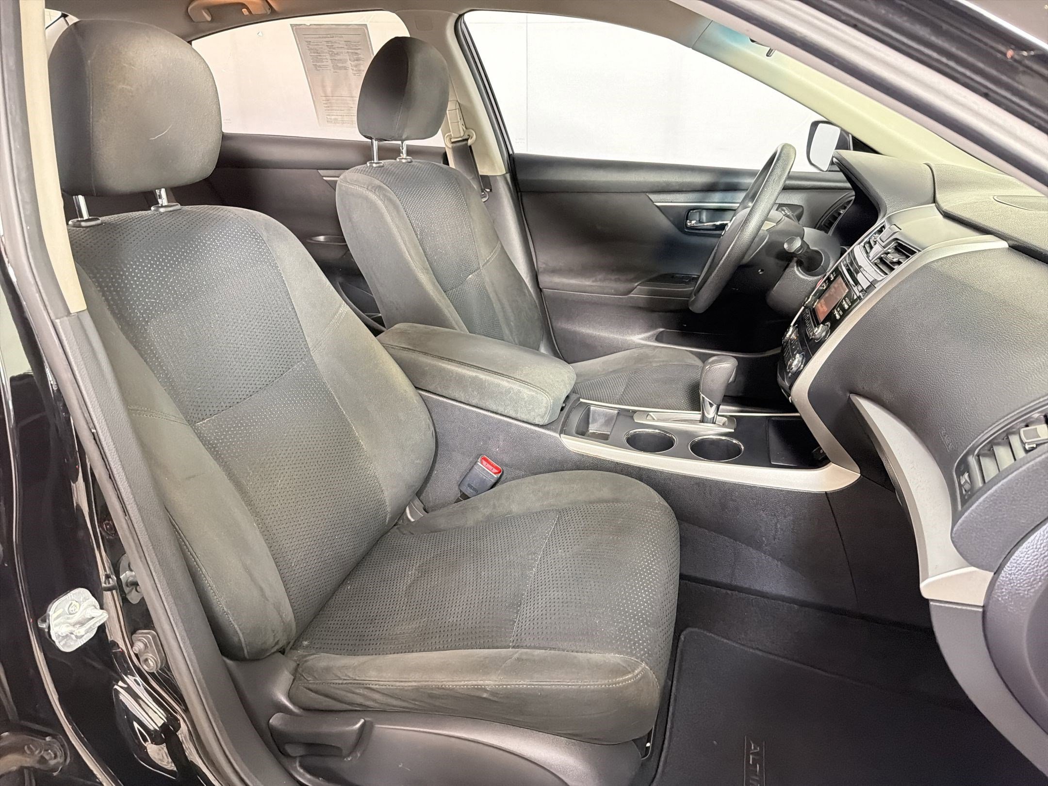 Used 2015 Nissan Altima 2.5 S w/ Power Driver Seat Package image 28