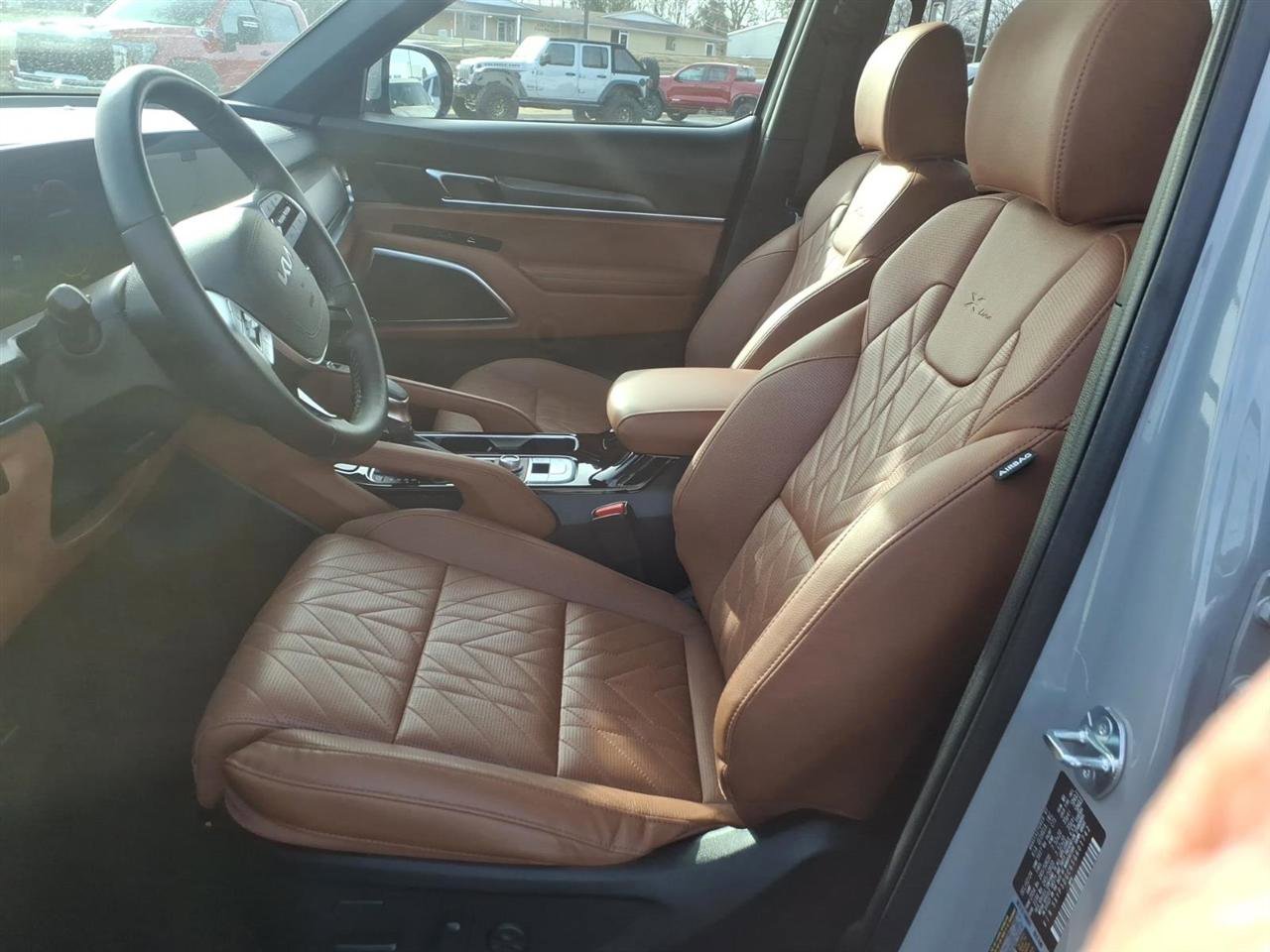 Used 2025 Kia Telluride SX X-Line image 14