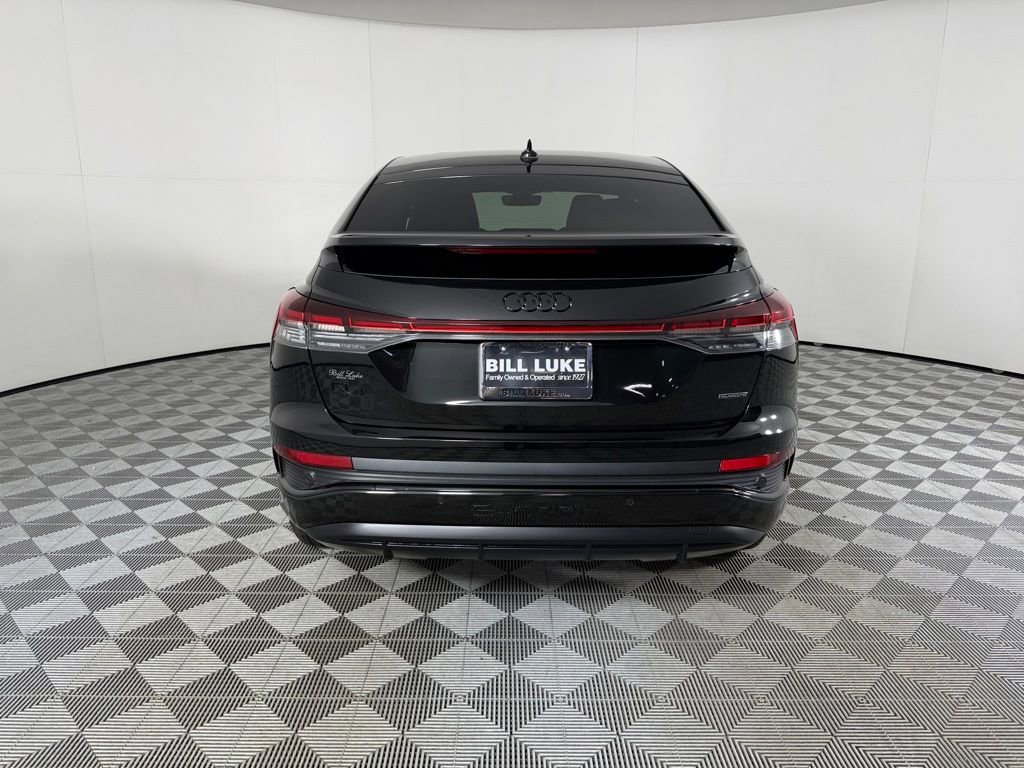 Used 2024 Audi Q4 e-tron Premium Plus w/ Premium Plus image 8