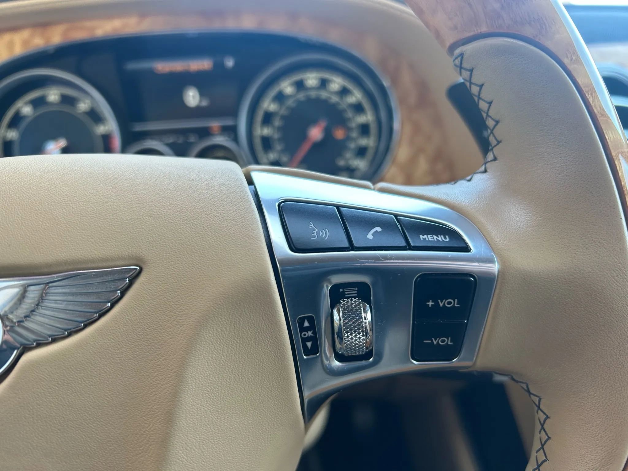 Used 2015 Bentley Flying Spur V8 image 7