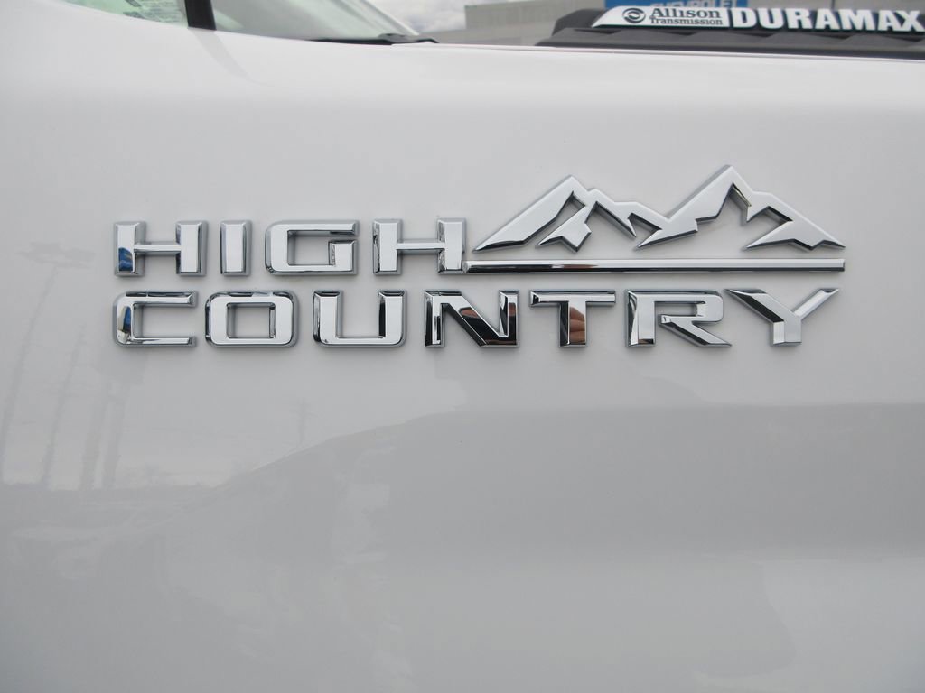 Certified 2022 Chevrolet Silverado 3500 High Country w/ Safety Package II image 12