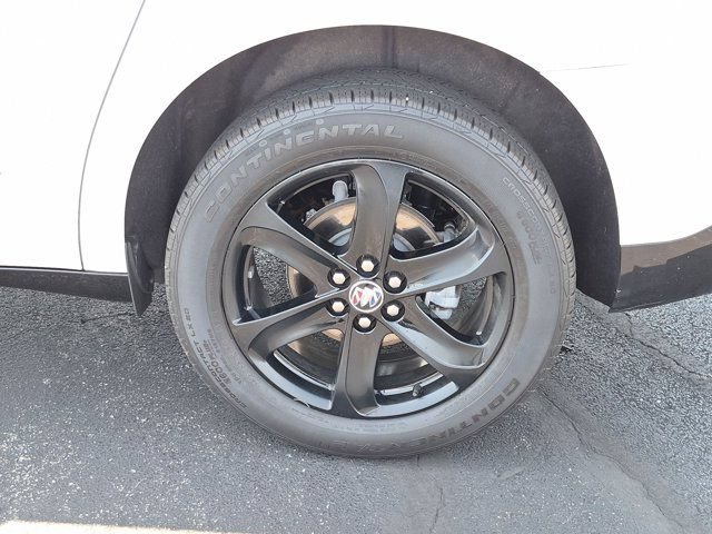 Used 2023 Buick Enclave Essence w/ Experience Buick Package FWD image 8