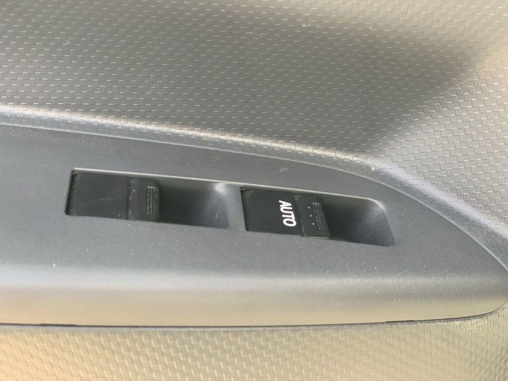 New 2025 Chevrolet Low Cab Forward image 21