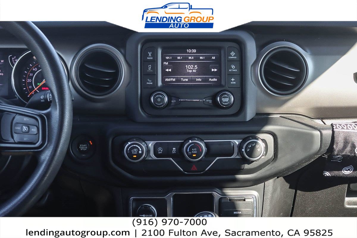 Used 2018 Jeep Wrangler Unlimited Sport image 12