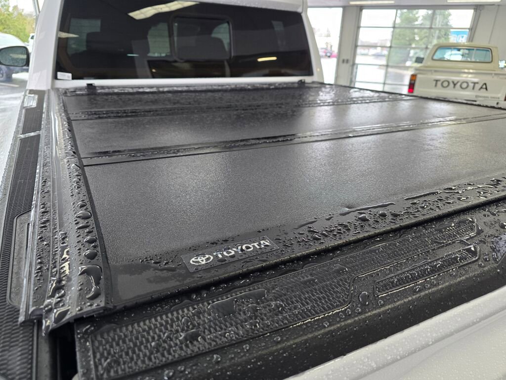 Used 2024 Toyota Tacoma TRD Sport w/ TRD Sport Upgrade Package image 15