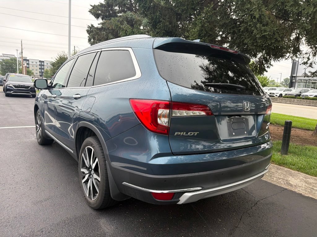 Used 2019 Honda Pilot Elite image 2