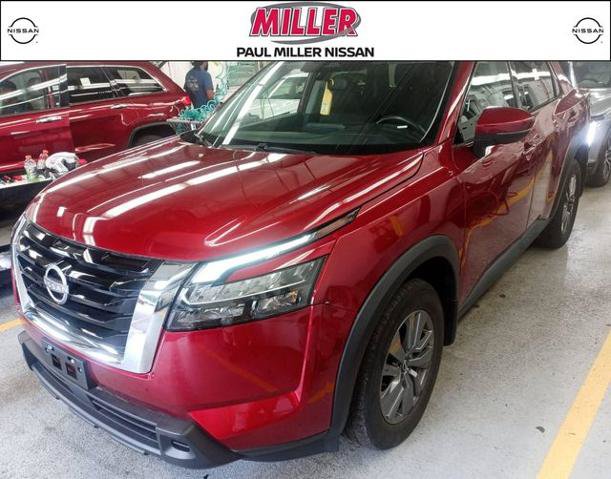 Certified 2024 Nissan Pathfinder SV w/ SV Premium Package