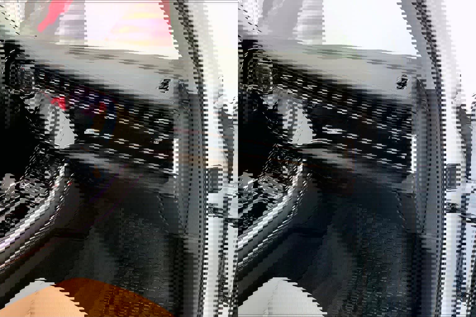 Certified 2025 Audi Q7 3.0T Premium Plus image 21