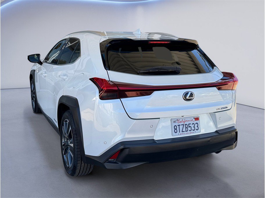 Used 2021 Lexus UX 250h w/ Accessory Package (Z2) AWD/4WD image 4