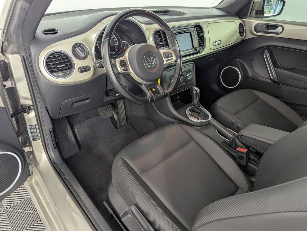 Used 2016 Volkswagen Beetle 1.8T SE image 11