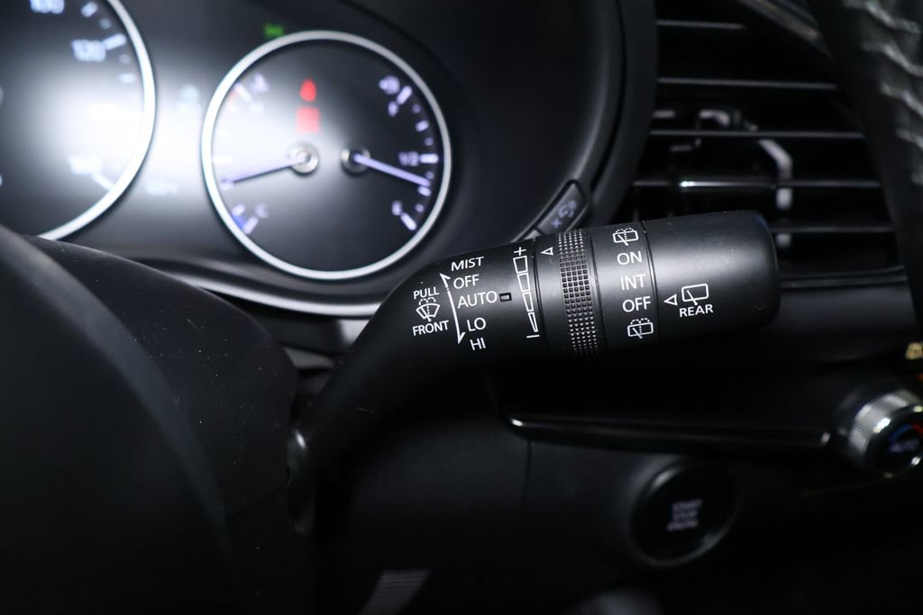 Used 2023 MAZDA MAZDA3 s image 24