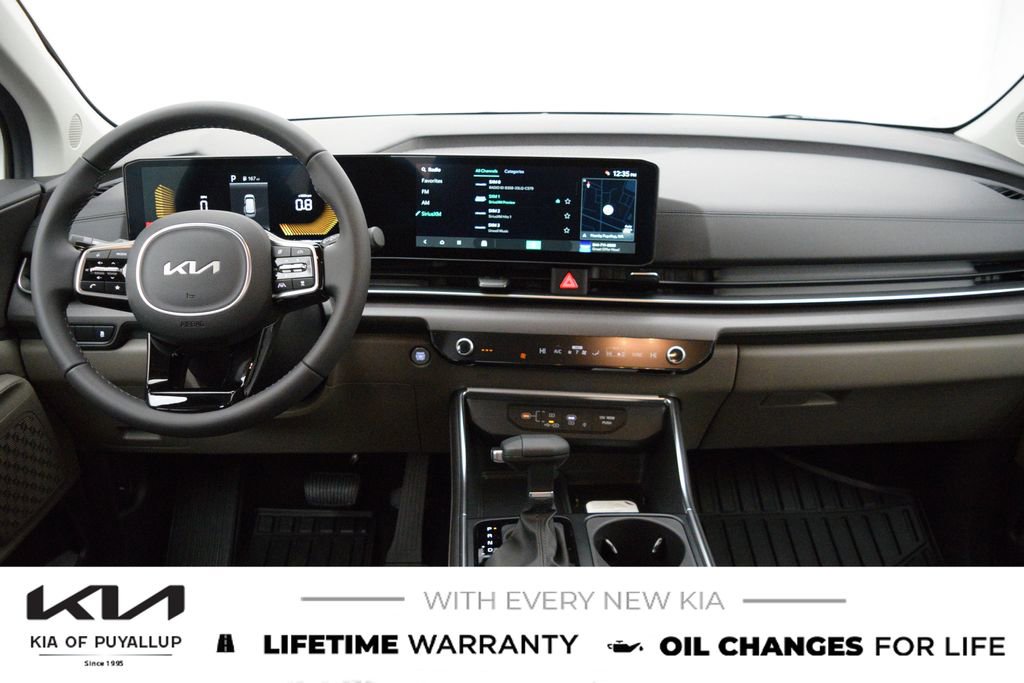 New 2026 Kia Carnival EX image 17