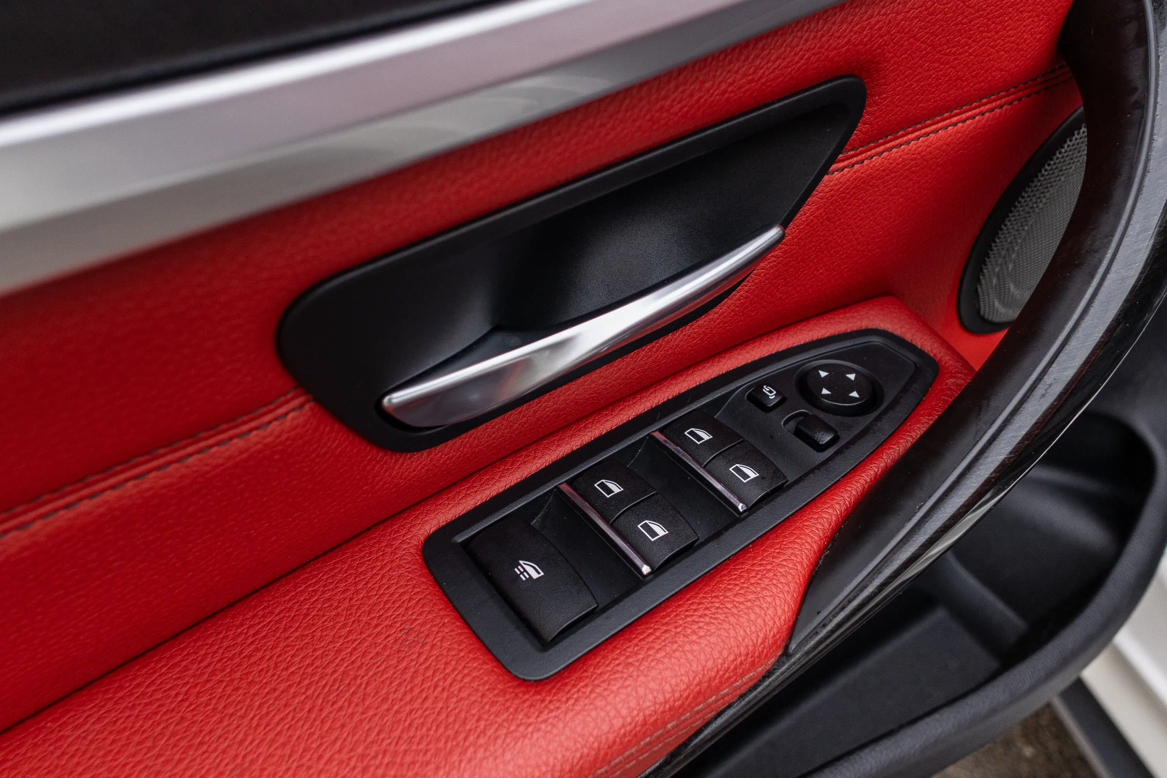 Used 2018 BMW 440i Convertible RWD image 18
