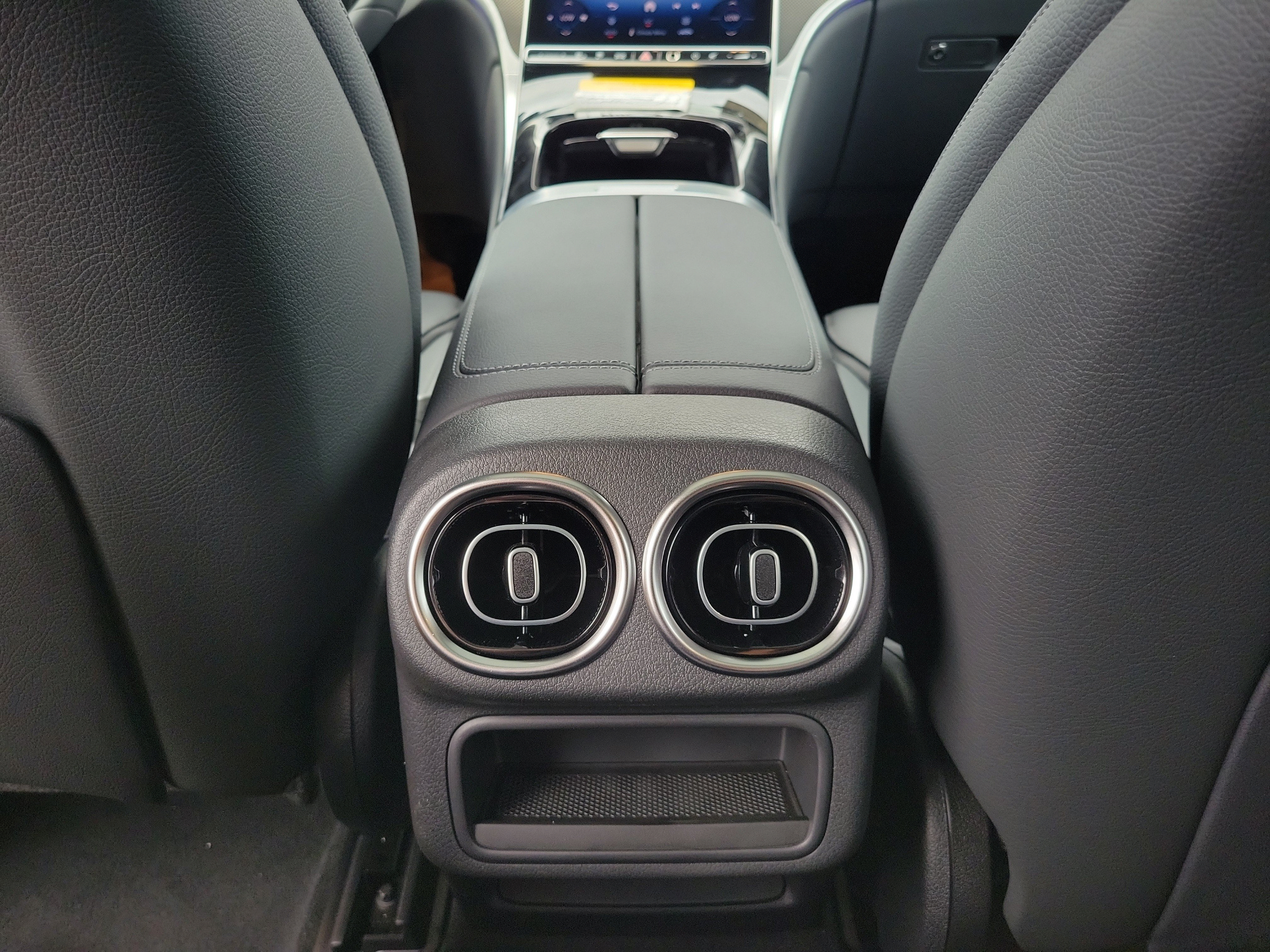 New 2026 Mercedes-Benz GLC 350e 4MATIC image 11