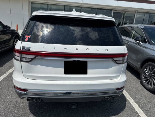 Used 2021 Lincoln Aviator Reserve w/ Equipment Group 201A AWD/4WD image 5