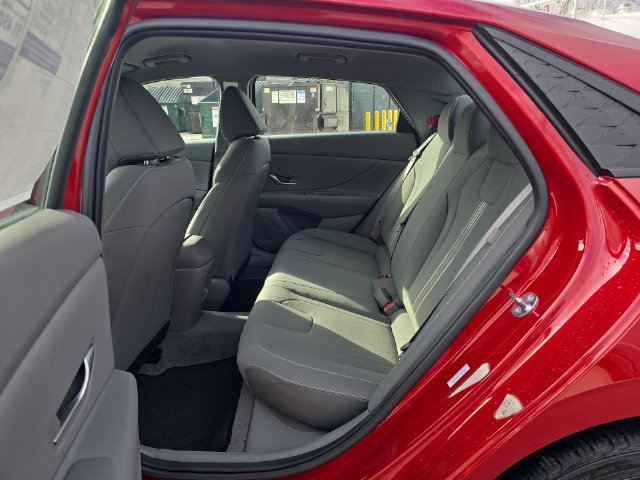 Certified 2026 Hyundai Elantra Sport FWD image 21