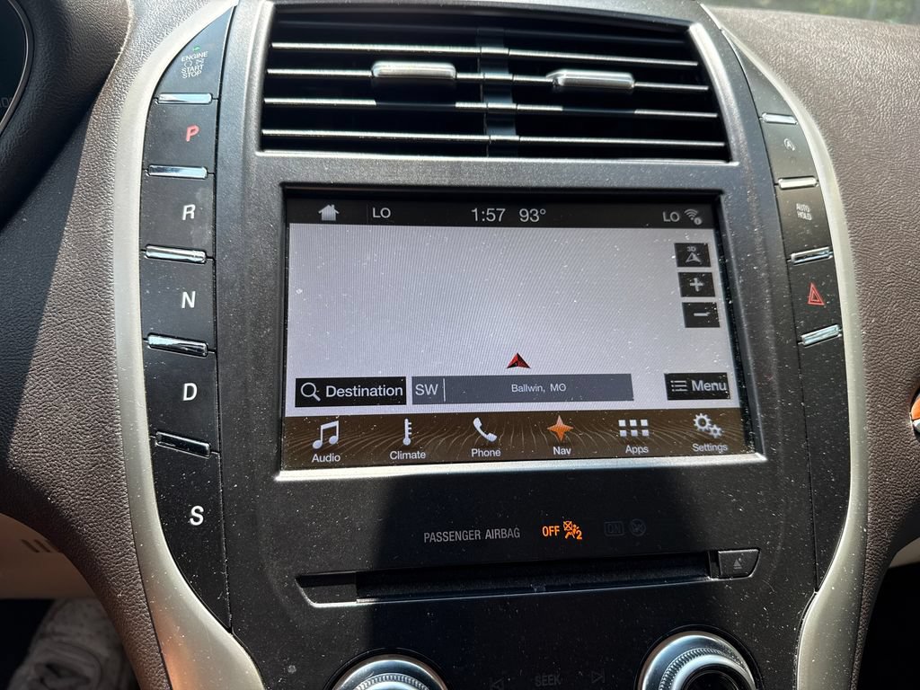 Used 2018 Lincoln MKC Select w/ Select Plus Package FWD image 20