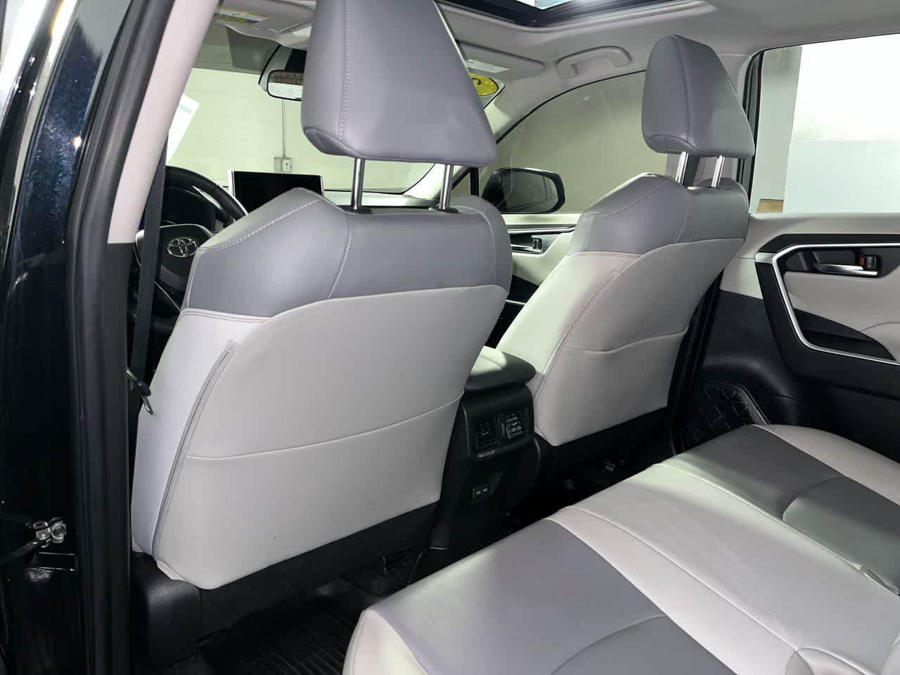Used 2023 Toyota RAV4 XLE Premium AWD/4WD image 25