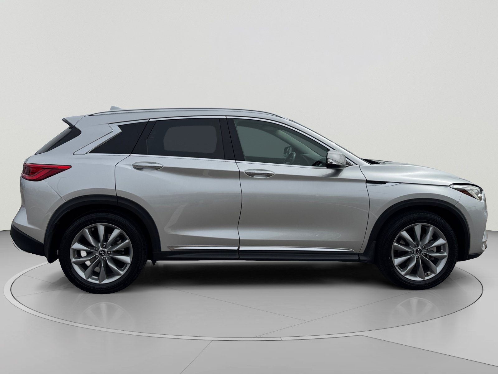 Used 2019 INFINITI QX50 Luxe w/ Protection Package FWD image 6