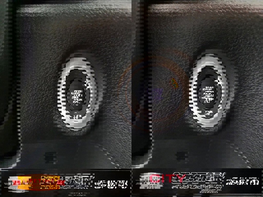 New 2026 Chrysler Voyager LX image 21