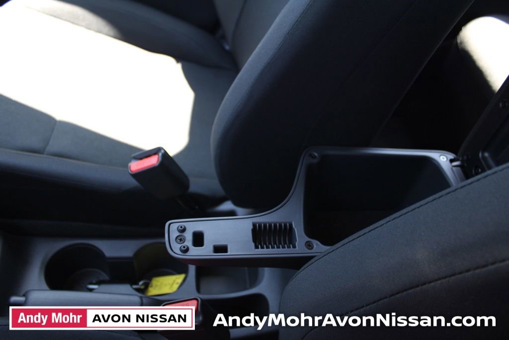 New 2025 Nissan Kicks Play S image 25