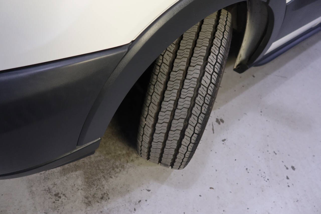 Used 2016 Ford Transit 350 XL image 11