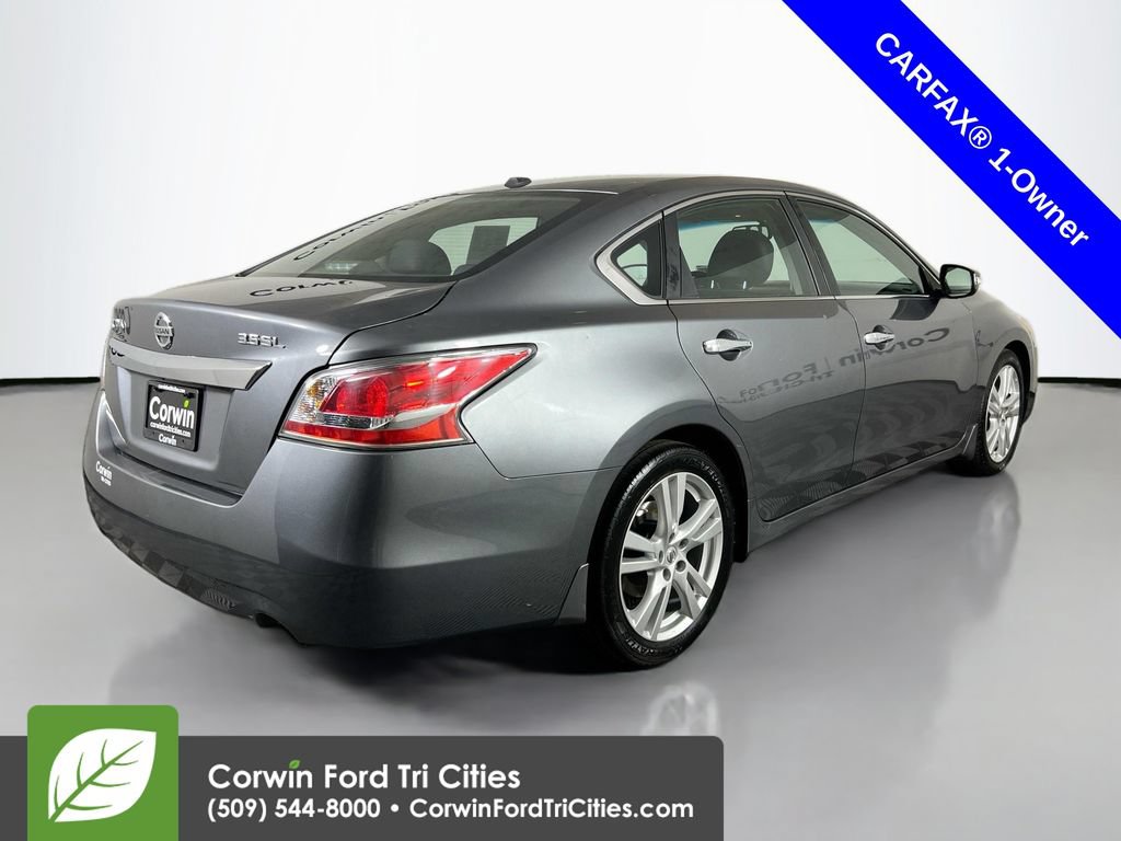 Used 2015 Nissan Altima 3.5 SL FWD image 15