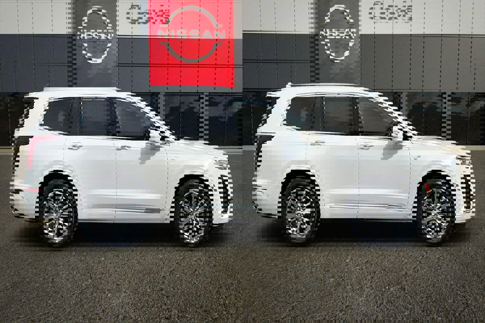 Used 2025 Cadillac XT6 Premium Luxury w/ Technology Package image 9