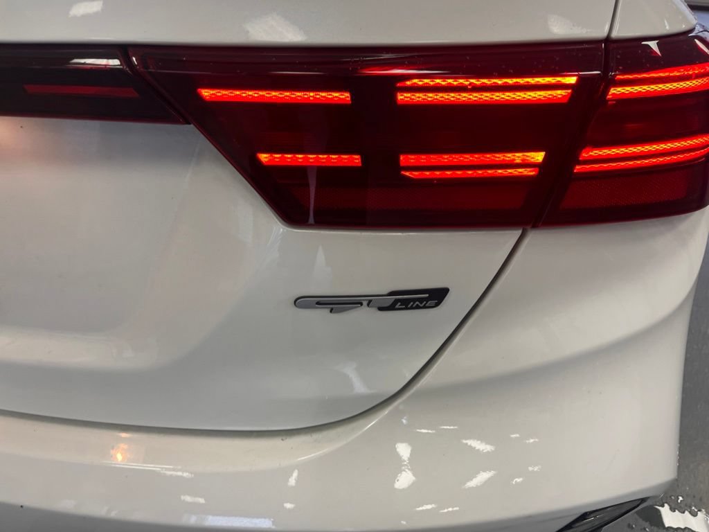 Used 2022 Kia Forte GT-Line w/ GT-Line Technology Package FWD image 10