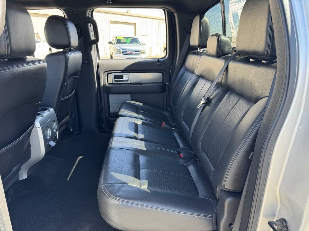 Used 2014 Ford F150 FX4 w/ Equipment Group 402A Luxury AWD/4WD image 20