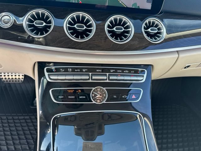 Certified 2018 Mercedes-Benz E 400 4MATIC Cabriolet w/ Premium 3 Package image 17