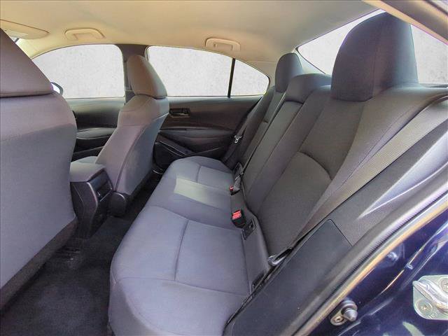 Used 2022 Toyota Corolla LE FWD image 17