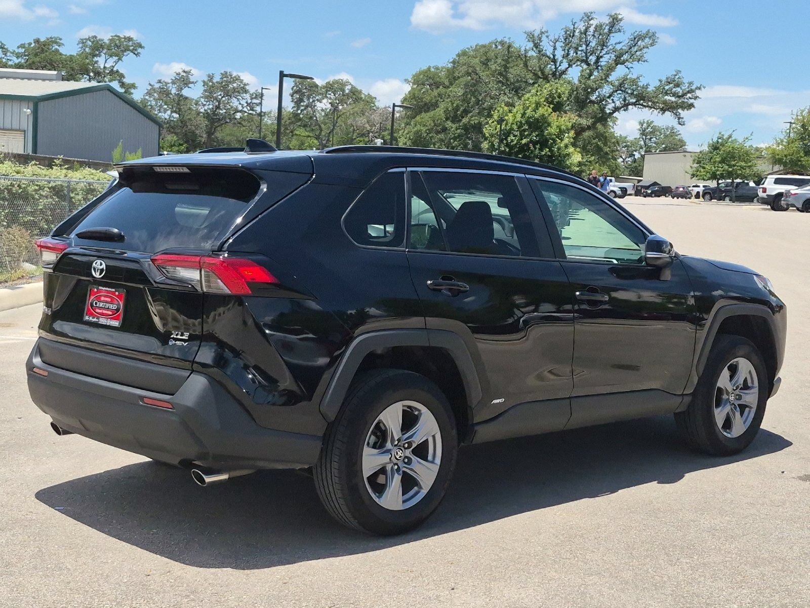 Certified 2025 Toyota RAV4 XLE AWD/4WD image 5