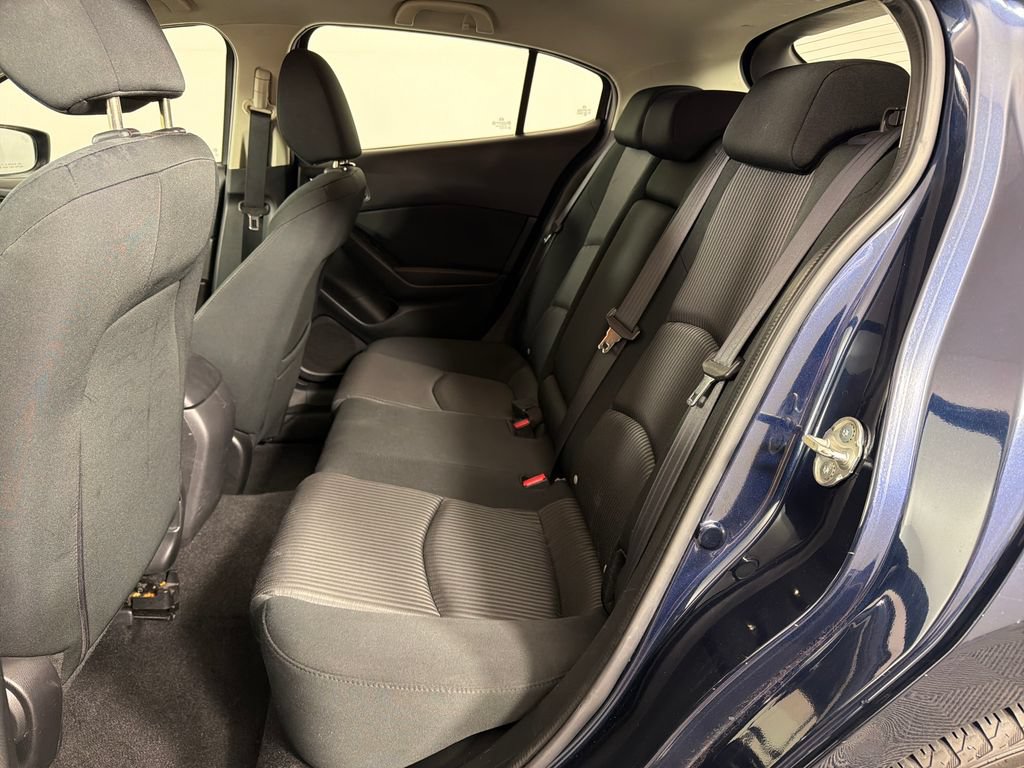 Used 2015 MAZDA MAZDA3 i Touring FWD image 17