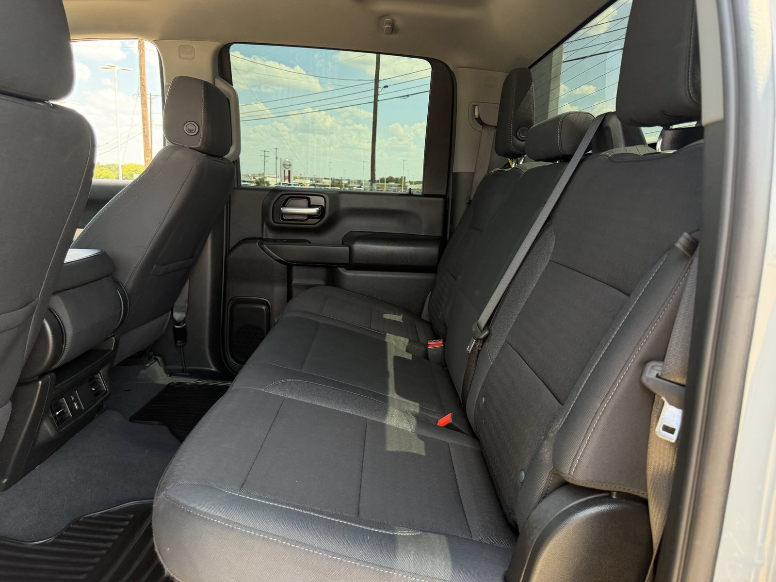 Used 2024 Chevrolet Silverado 2500 Custom w/ Custom Value Package AWD/4WD image 27