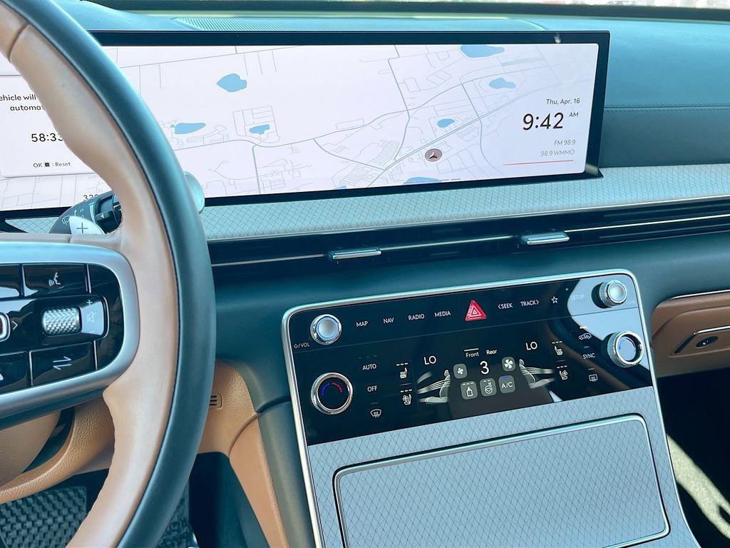 Used 2025 Genesis GV80 3.5T Prestige image 15