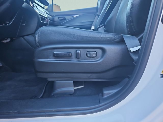 Used 2023 Honda Passport Elite image 29