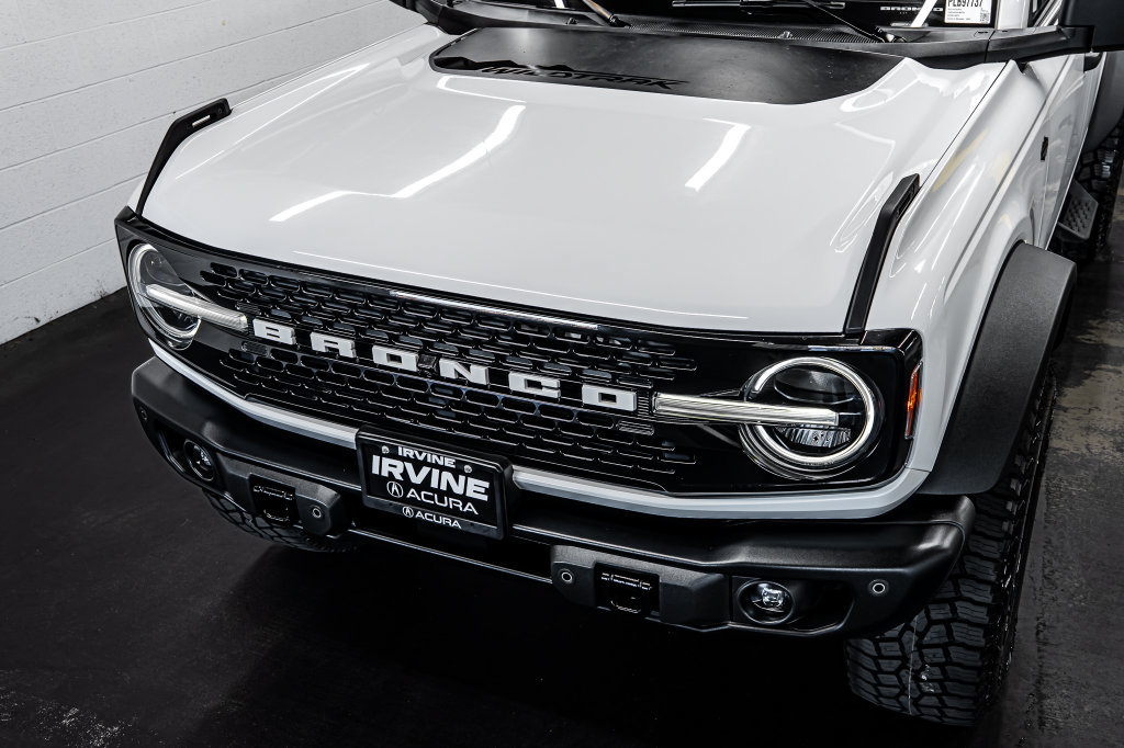 Used 2023 Ford Bronco Wildtrak AWD/4WD image 11